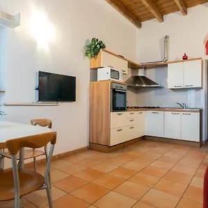 Cozy Apt Near Aeroporto Linate , Milano Italia
